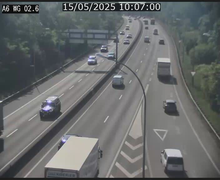 Traffic live webcam Luxembourg Croix de Cessange - A6 - BK 2.6 - direction France/Allemagne