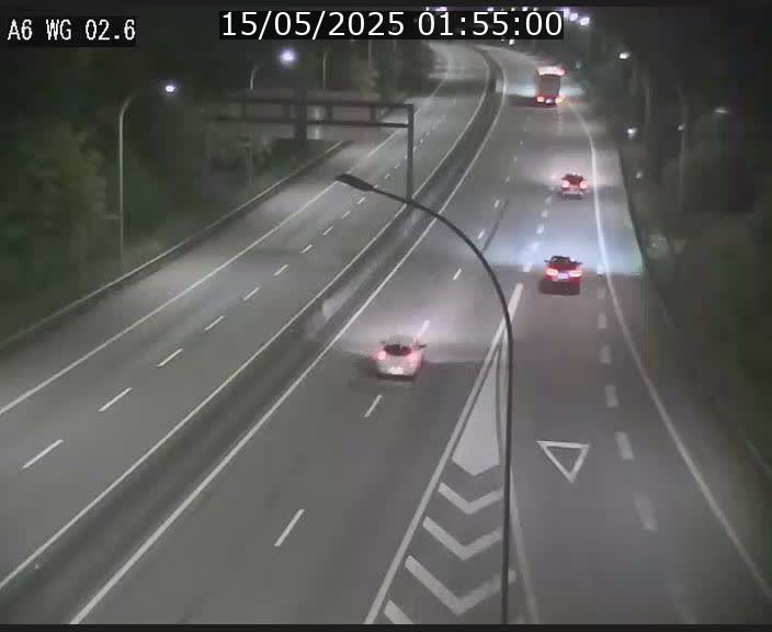 Traffic live webcam Luxembourg Croix de Cessange - A6 - BK 2.6 - direction France/Allemagne