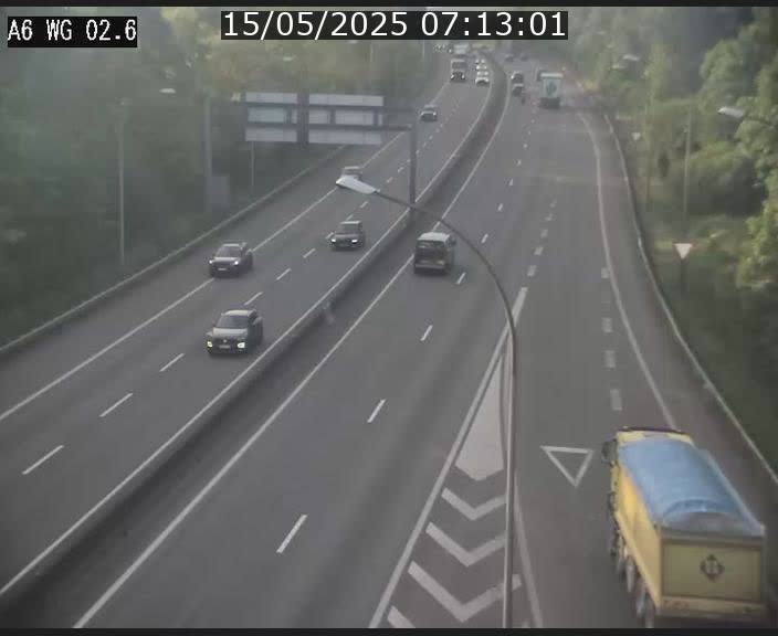 Traffic live webcam Luxembourg Croix de Cessange - A6 - BK 2.6 - direction France/Allemagne