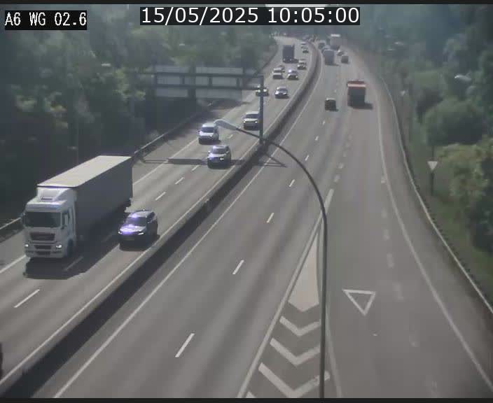 Traffic live webcam Luxembourg Croix de Cessange - A6 - BK 2.6 - direction France/Allemagne