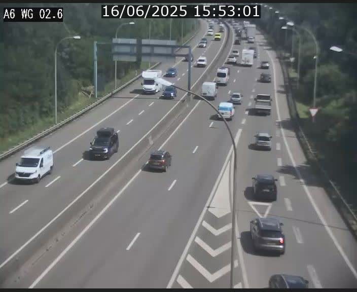 Traffic live webcam Luxembourg Croix de Cessange - A6 - BK 2.6 - direction France/Allemagne