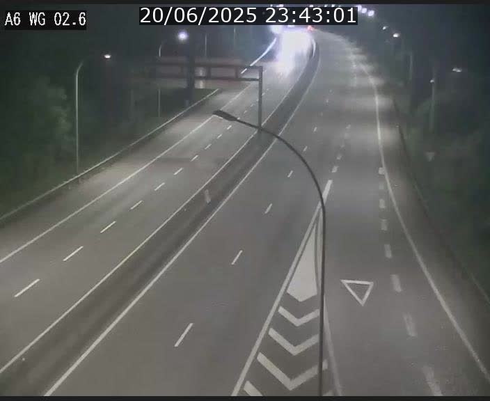 Traffic live webcam Luxembourg Croix de Cessange - A6 - BK 2.6 - direction France/Allemagne