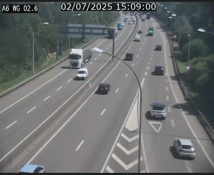 Traffic live webcam Luxembourg Croix de Cessange - A6 - BK 2.6 - direction France/Allemagne