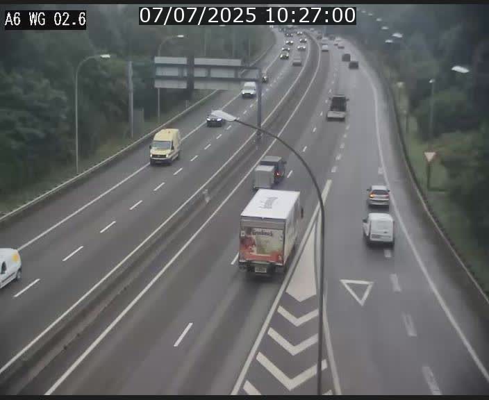 Traffic live webcam Luxembourg Croix de Cessange - A6 - BK 2.6 - direction France/Allemagne