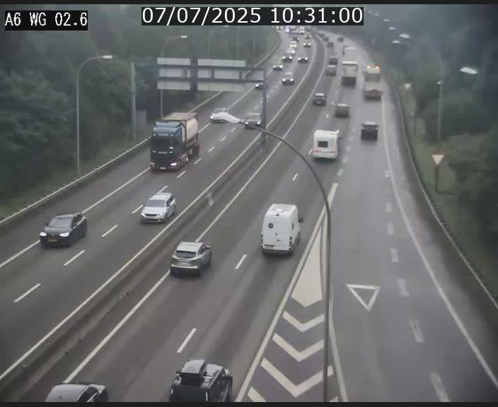 Traffic live webcam Luxembourg Croix de Cessange - A6 - BK 2.6 - direction France/Allemagne