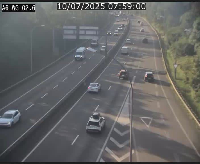 Traffic live webcam Luxembourg Croix de Cessange - A6 - BK 2.6 - direction France/Allemagne