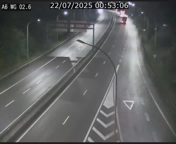 Traffic live webcam Luxembourg Croix de Cessange - A6 - BK 2.6 - direction France/Allemagne