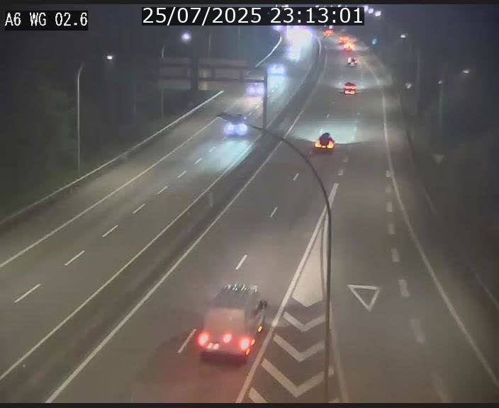Traffic live webcam Luxembourg Croix de Cessange - A6 - BK 2.6 - direction France/Allemagne