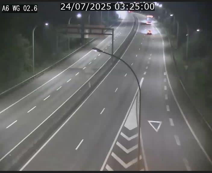 Traffic live webcam Luxembourg Croix de Cessange - A6 - BK 2.6 - direction France/Allemagne