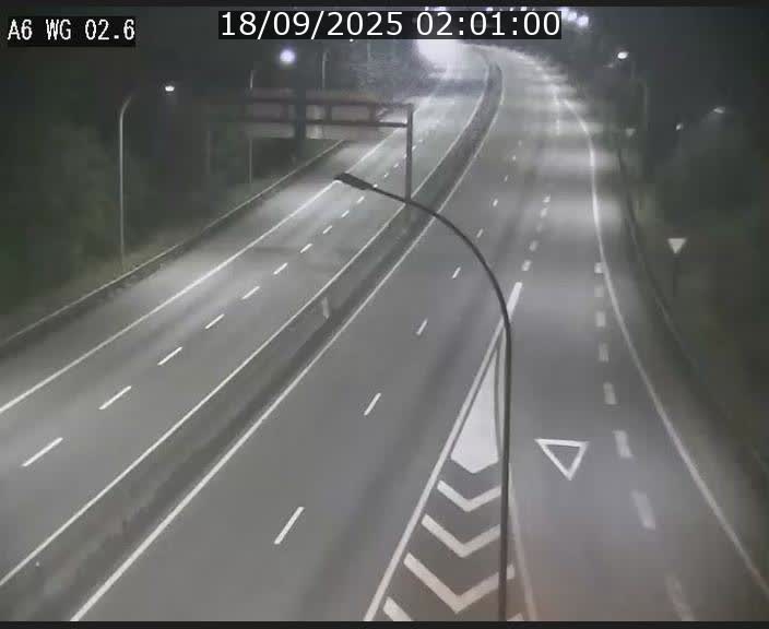 Traffic live webcam Luxembourg Croix de Cessange - A6 - BK 2.6 - direction France/Allemagne