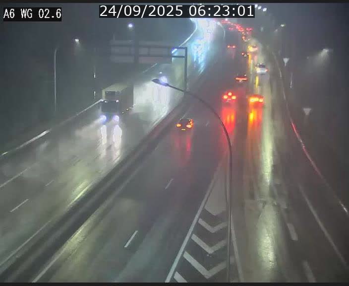 Traffic live webcam Luxembourg Croix de Cessange - A6 - BK 2.6 - direction France/Allemagne