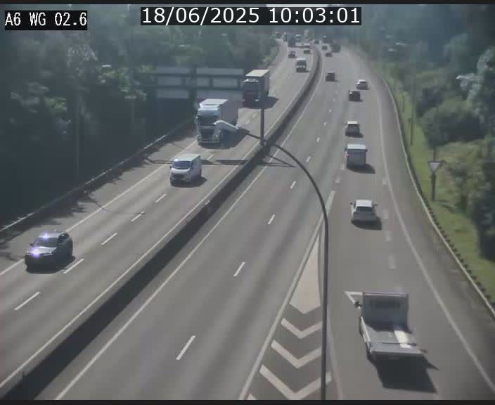 Traffic live webcam Luxembourg Croix de Cessange - A6 - BK 2.6 - direction France/Allemagne