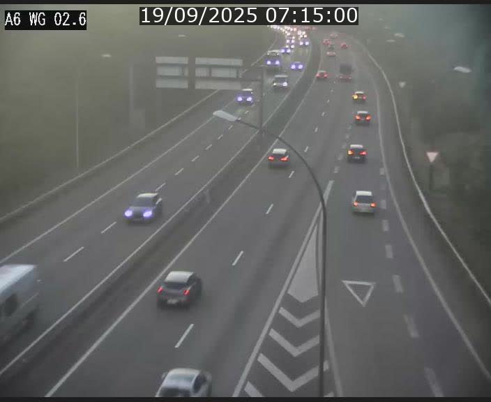 Traffic live webcam Luxembourg Croix de Cessange - A6 - BK 2.6 - direction France/Allemagne