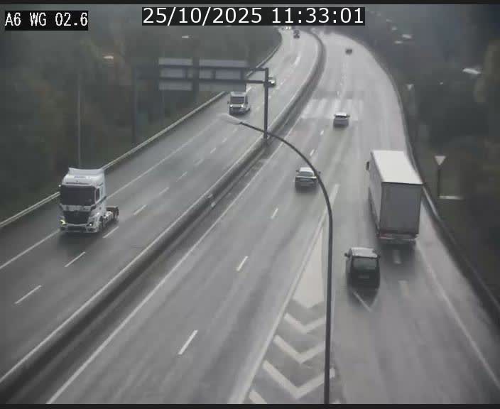 <h2>Traffic live webcam Luxembourg Croix de Cessange - A6 - BK 2.6 - direction France/Allemagne</h2>