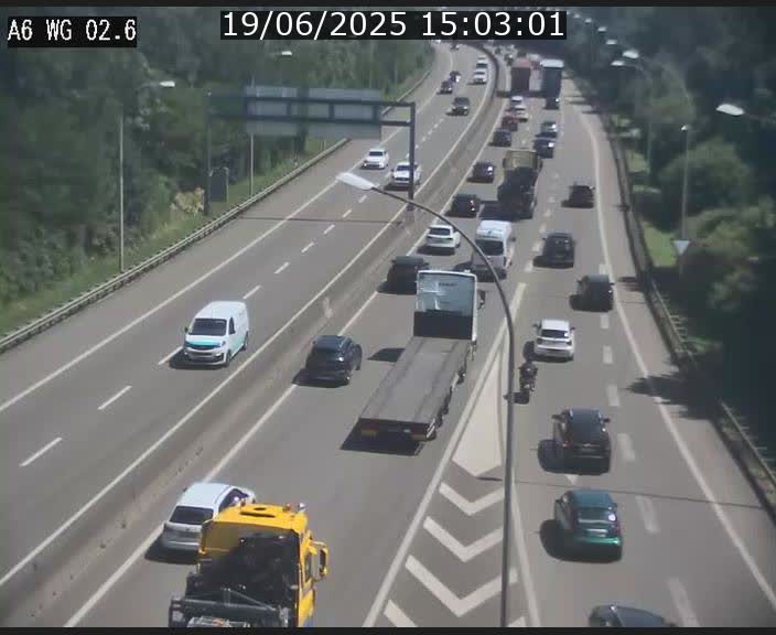 <h2>Traffic live webcam Luxembourg Croix de Cessange - A6 - BK 2.6 - direction France/Allemagne</h2>