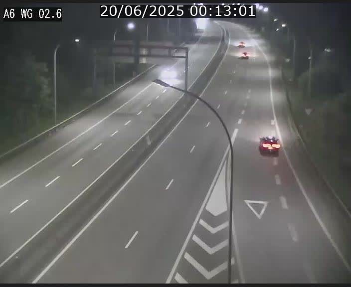 <h2>Traffic live webcam Luxembourg Croix de Cessange - A6 - BK 2.6 - direction France/Allemagne</h2>