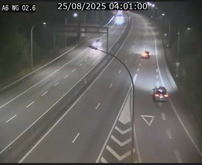 <h2>Traffic live webcam Luxembourg Croix de Cessange - A6 - BK 2.6 - direction France/Allemagne</h2>