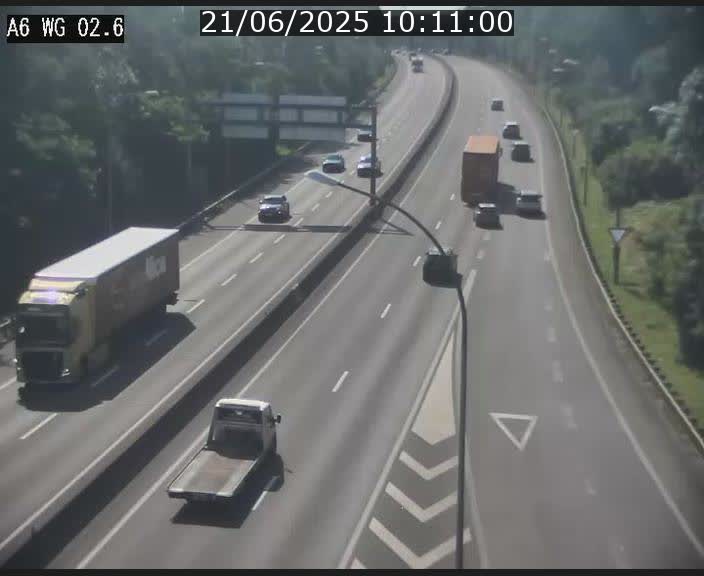 <h2>Traffic live webcam Luxembourg Croix de Cessange - A6 - BK 2.6 - direction France/Allemagne</h2>
