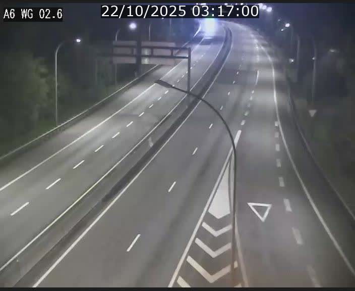 <h2>Traffic live webcam Luxembourg Croix de Cessange - A6 - BK 2.6 - direction France/Allemagne</h2>