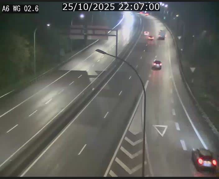 <h2>Traffic live webcam Luxembourg Croix de Cessange - A6 - BK 2.6 - direction France/Allemagne</h2>