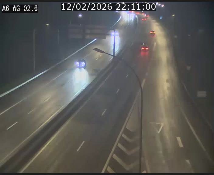 <h2>Traffic live webcam Luxembourg Croix de Cessange - A6 - BK 2.6 - direction France/Allemagne</h2>