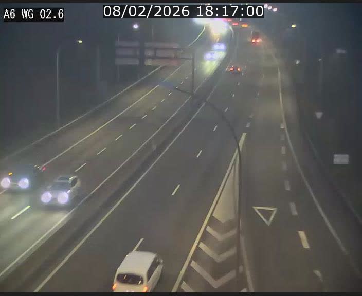 <h2>Traffic live webcam Luxembourg Croix de Cessange - A6 - BK 2.6 - direction France/Allemagne</h2>