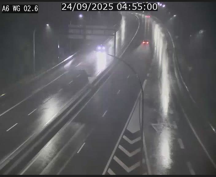 <h2>Traffic live webcam Luxembourg Croix de Cessange - A6 - BK 2.6 - direction France/Allemagne</h2>
