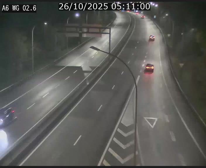 <h2>Traffic live webcam Luxembourg Croix de Cessange - A6 - BK 2.6 - direction France/Allemagne</h2>
