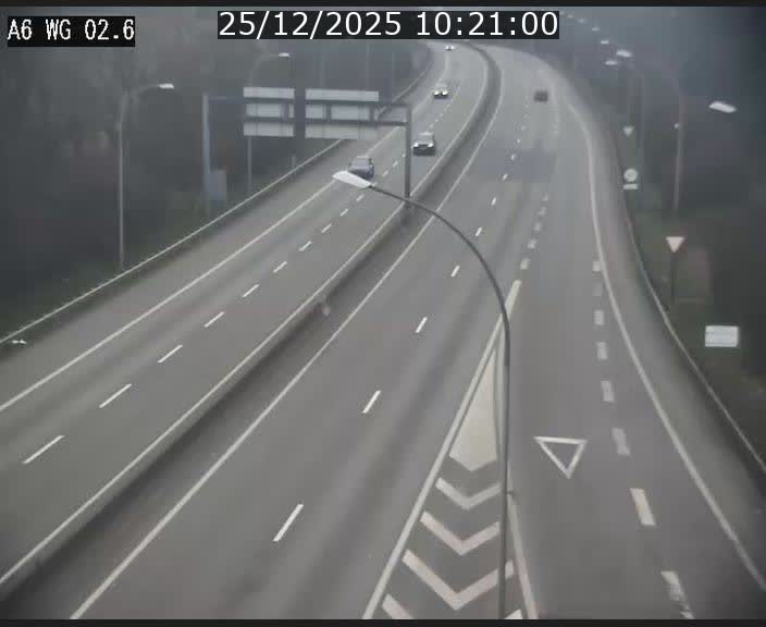 <h2>Traffic live webcam Luxembourg Croix de Cessange - A6 - BK 2.6 - direction France/Allemagne</h2>