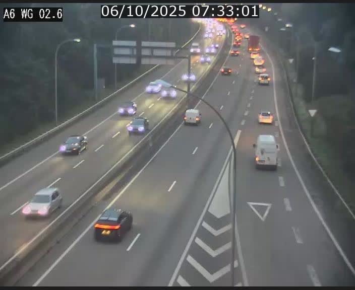 Traffic live webcam Luxembourg Croix de Cessange - A6 - BK 2.6 - direction France/Allemagne