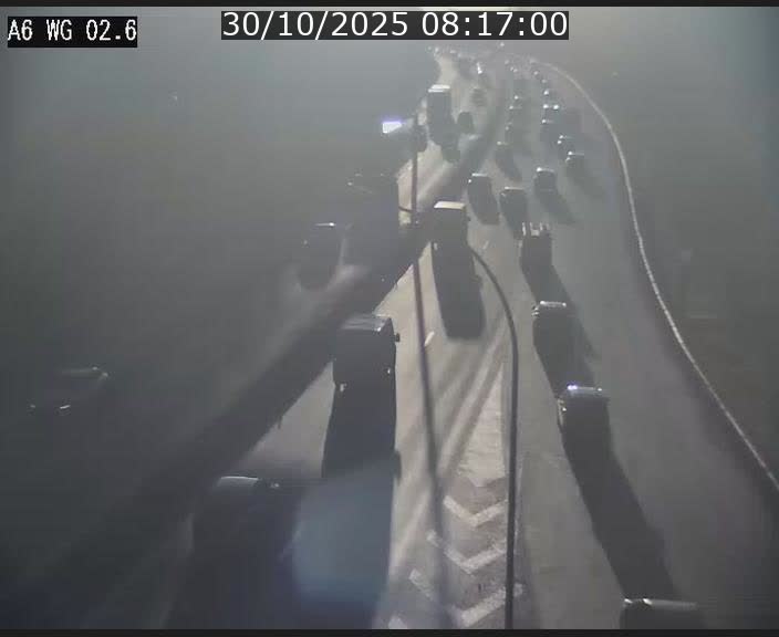 <h2>Traffic live webcam Luxembourg Croix de Cessange - A6 - BK 2.6 - direction France/Allemagne</h2>