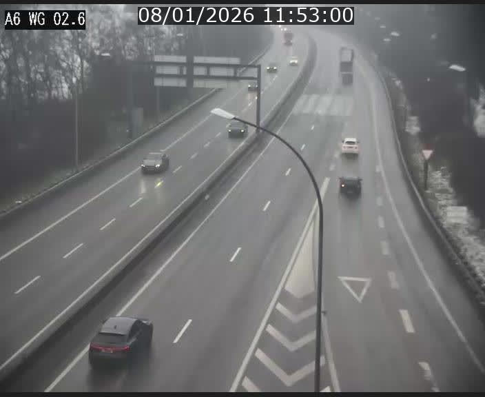 <h2>Traffic live webcam Luxembourg Croix de Cessange - A6 - BK 2.6 - direction France/Allemagne</h2>