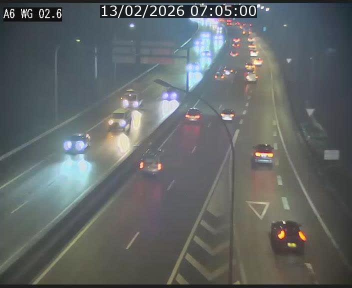 <h2>Traffic live webcam Luxembourg Croix de Cessange - A6 - BK 2.6 - direction France/Allemagne</h2>