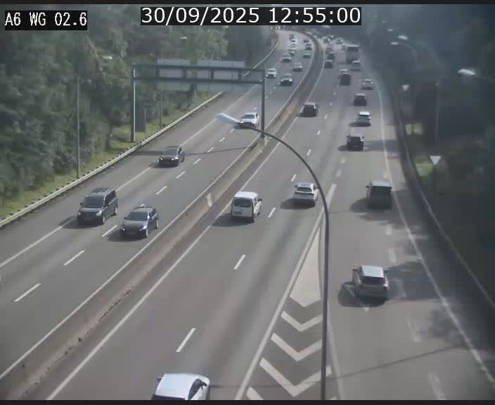 <h2>Traffic live webcam Luxembourg Croix de Cessange - A6 - BK 2.6 - direction France/Allemagne</h2>