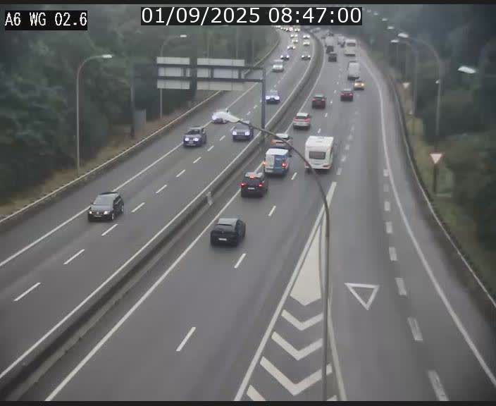 <h2>Traffic live webcam Luxembourg Croix de Cessange - A6 - BK 2.6 - direction France/Allemagne</h2>