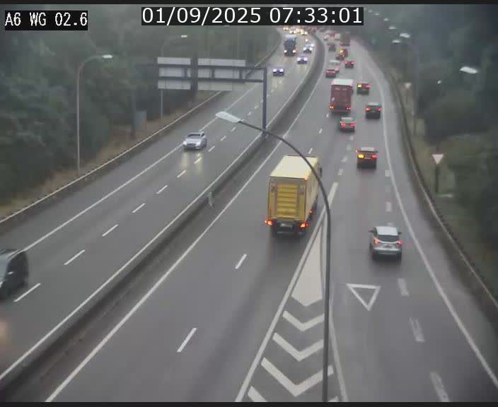 <h2>Traffic live webcam Luxembourg Croix de Cessange - A6 - BK 2.6 - direction France/Allemagne</h2>