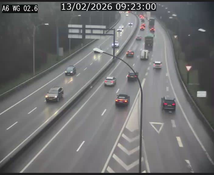 <h2>Traffic live webcam Luxembourg Croix de Cessange - A6 - BK 2.6 - direction France/Allemagne</h2>