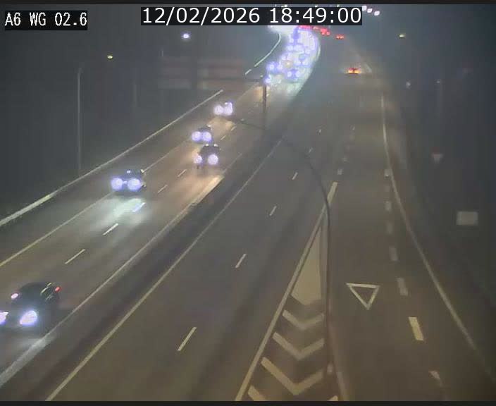 <h2>Traffic live webcam Luxembourg Croix de Cessange - A6 - BK 2.6 - direction France/Allemagne</h2>