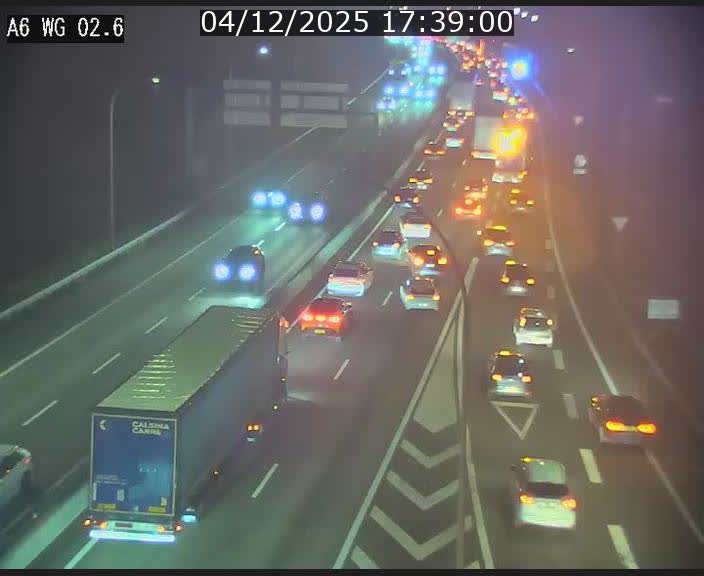 <h2>Traffic live webcam Luxembourg Croix de Cessange - A6 - BK 2.6 - direction France/Allemagne</h2>