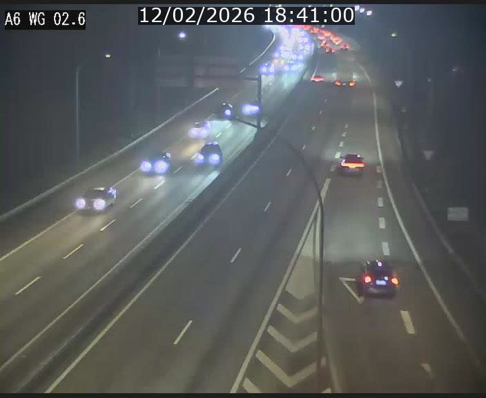 <h2>Traffic live webcam Luxembourg Croix de Cessange - A6 - BK 2.6 - direction France/Allemagne</h2>