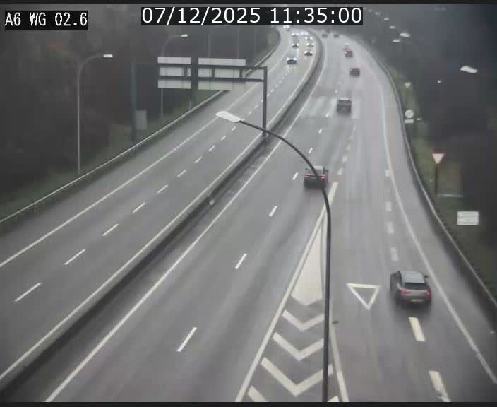 <h2>Traffic live webcam Luxembourg Croix de Cessange - A6 - BK 2.6 - direction France/Allemagne</h2>