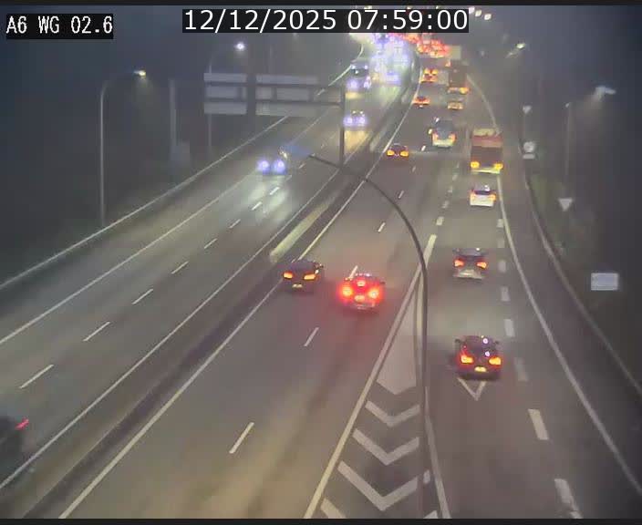<h2>Traffic live webcam Luxembourg Croix de Cessange - A6 - BK 2.6 - direction France/Allemagne</h2>