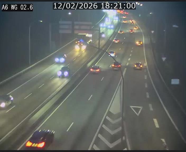 <h2>Traffic live webcam Luxembourg Croix de Cessange - A6 - BK 2.6 - direction France/Allemagne</h2>