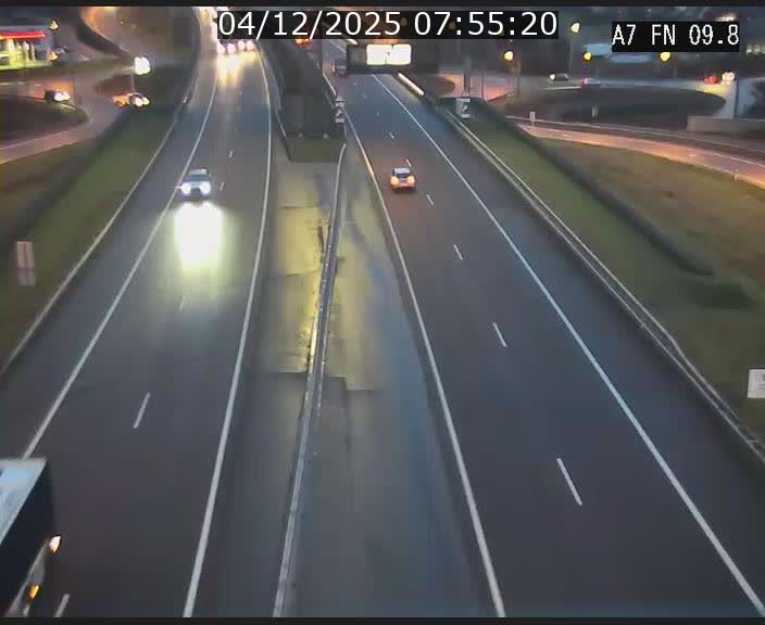 <h2>Caméra trafic Luxembourg - A7, Tunnel Gousselerbierg, sortie sud, direction rond-point Lorentzweiler (BK 9.9)</h2>