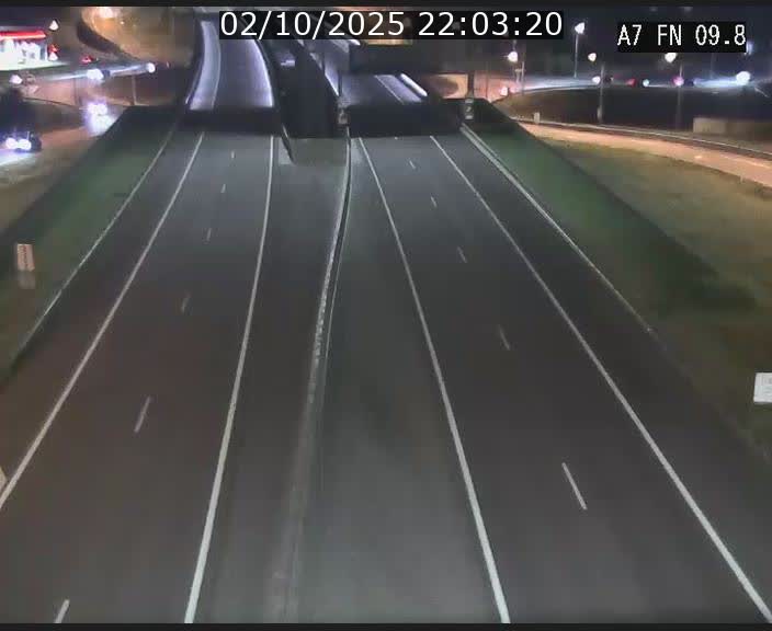 <h2>Caméra trafic Luxembourg - A7, Tunnel Gousselerbierg, sortie sud, direction rond-point Lorentzweiler (BK 9.9)</h2>