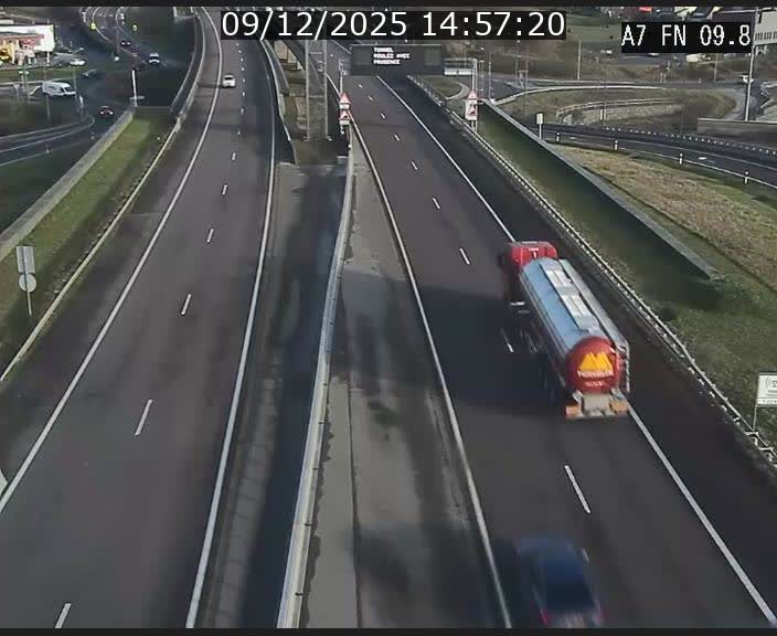 Caméra trafic Luxembourg - A7, Tunnel Gousselerbierg, sortie sud, direction rond-point Lorentzweiler (BK 9.9)