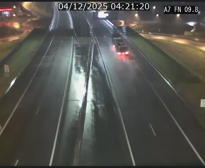 <h2>Caméra trafic Luxembourg - A7, Tunnel Gousselerbierg, sortie sud, direction rond-point Lorentzweiler (BK 9.9)</h2>