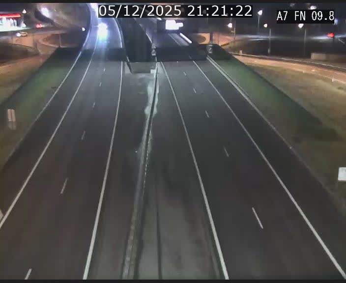 <h2>Caméra trafic Luxembourg - A7, Tunnel Gousselerbierg, sortie sud, direction rond-point Lorentzweiler (BK 9.9)</h2>