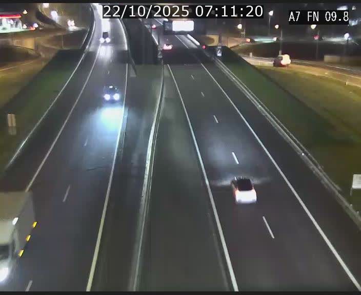 <h2>Caméra trafic Luxembourg - A7, Tunnel Gousselerbierg, sortie sud, direction rond-point Lorentzweiler (BK 9.9)</h2>