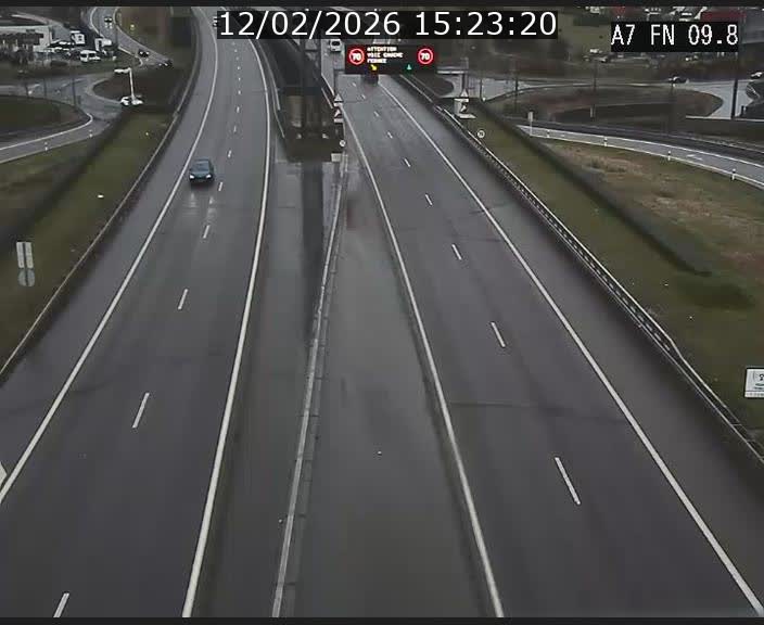 <h2>Caméra trafic Luxembourg - A7, Tunnel Gousselerbierg, sortie sud, direction rond-point Lorentzweiler (BK 9.9)</h2>